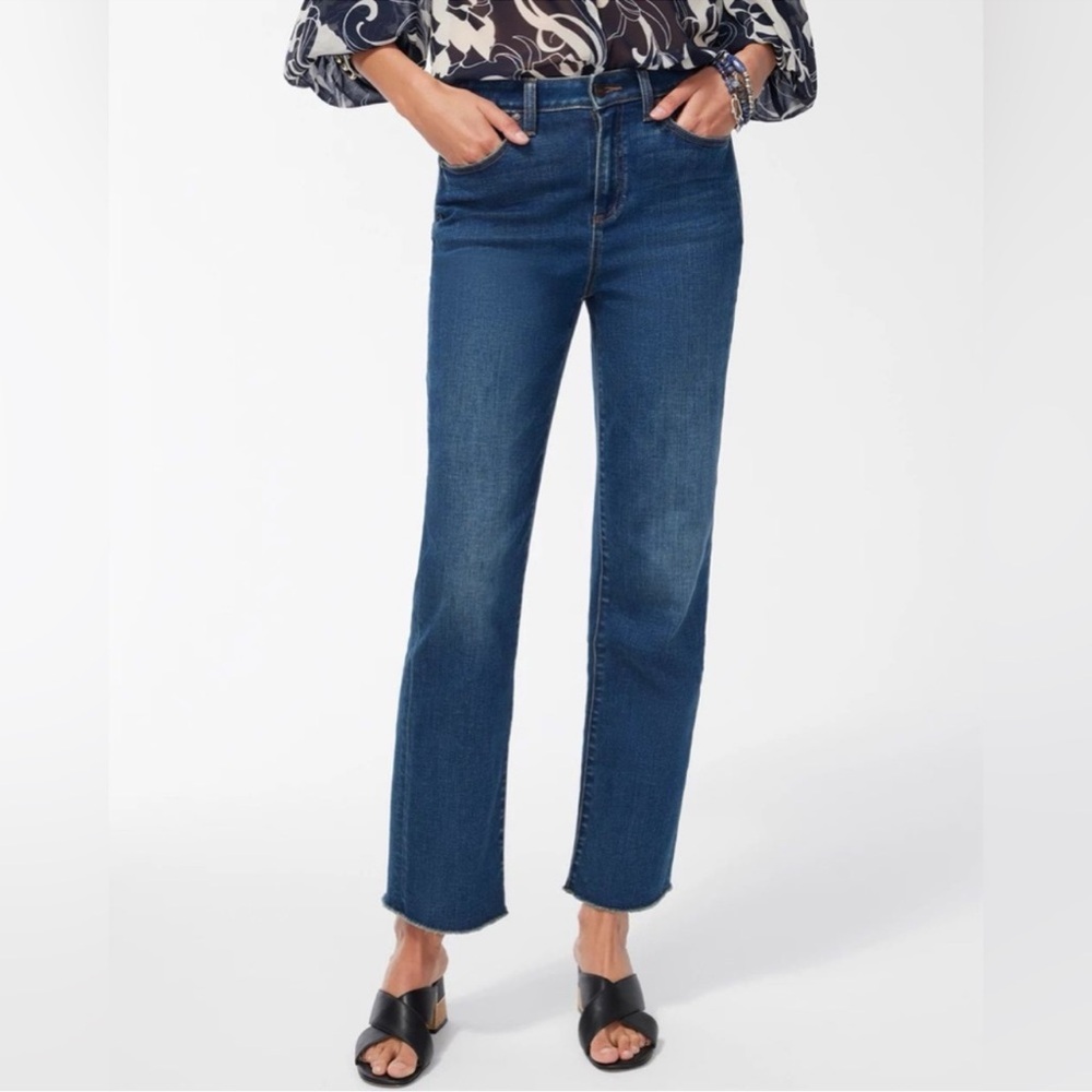 Classic High-Rise Straight Leg Jeans in Dark Blue - Picture 2 of 8